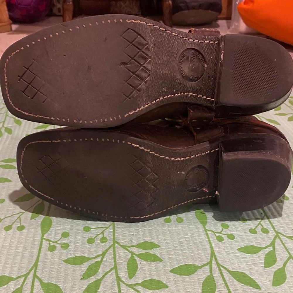 Women’s Frye Harness Ankle Boots Dark Brown Leather - Picture 4 of 6